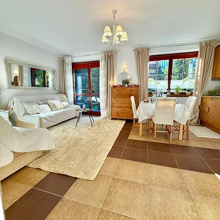 Apartment De Lux Z Ogrodkiem Parking Centrum Duza Krokiew Krupowki Zakopane