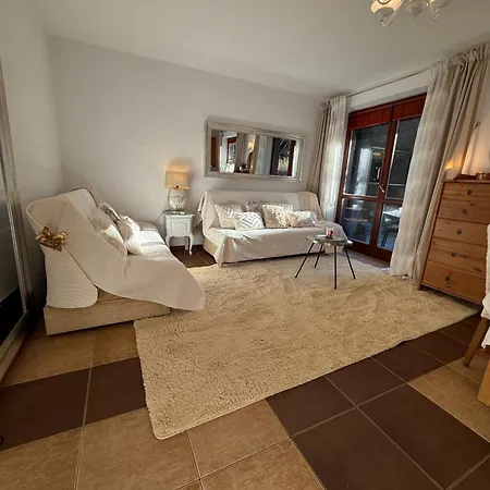 Apartment De Lux Z Ogrodkiem Parking Centrum Duza Krokiew Krupowki Zakopane